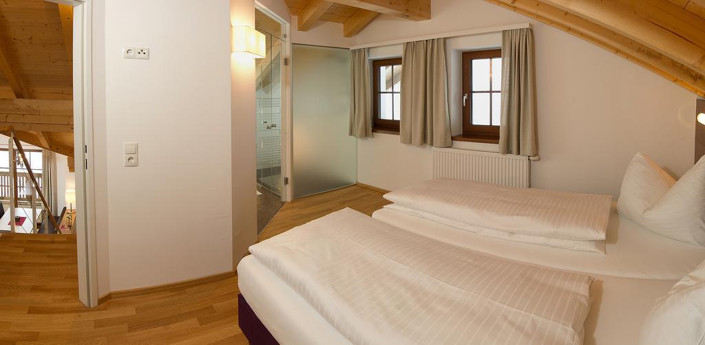 Aigenberg Appartements Flachau Kamer foto